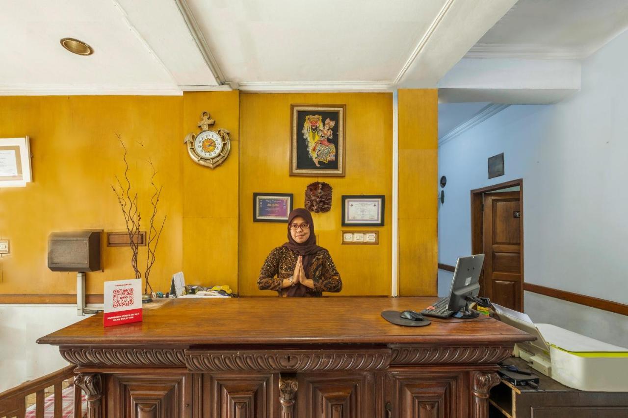 Oyo 1945 Hotel Bali Indah Bandung Luaran gambar