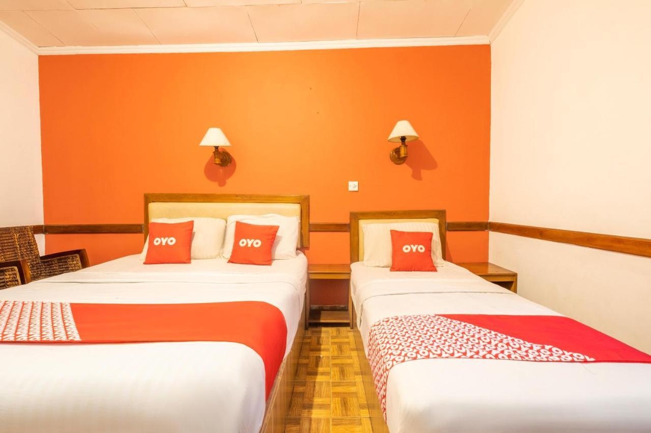 Oyo 1945 Hotel Bali Indah Bandung Luaran gambar