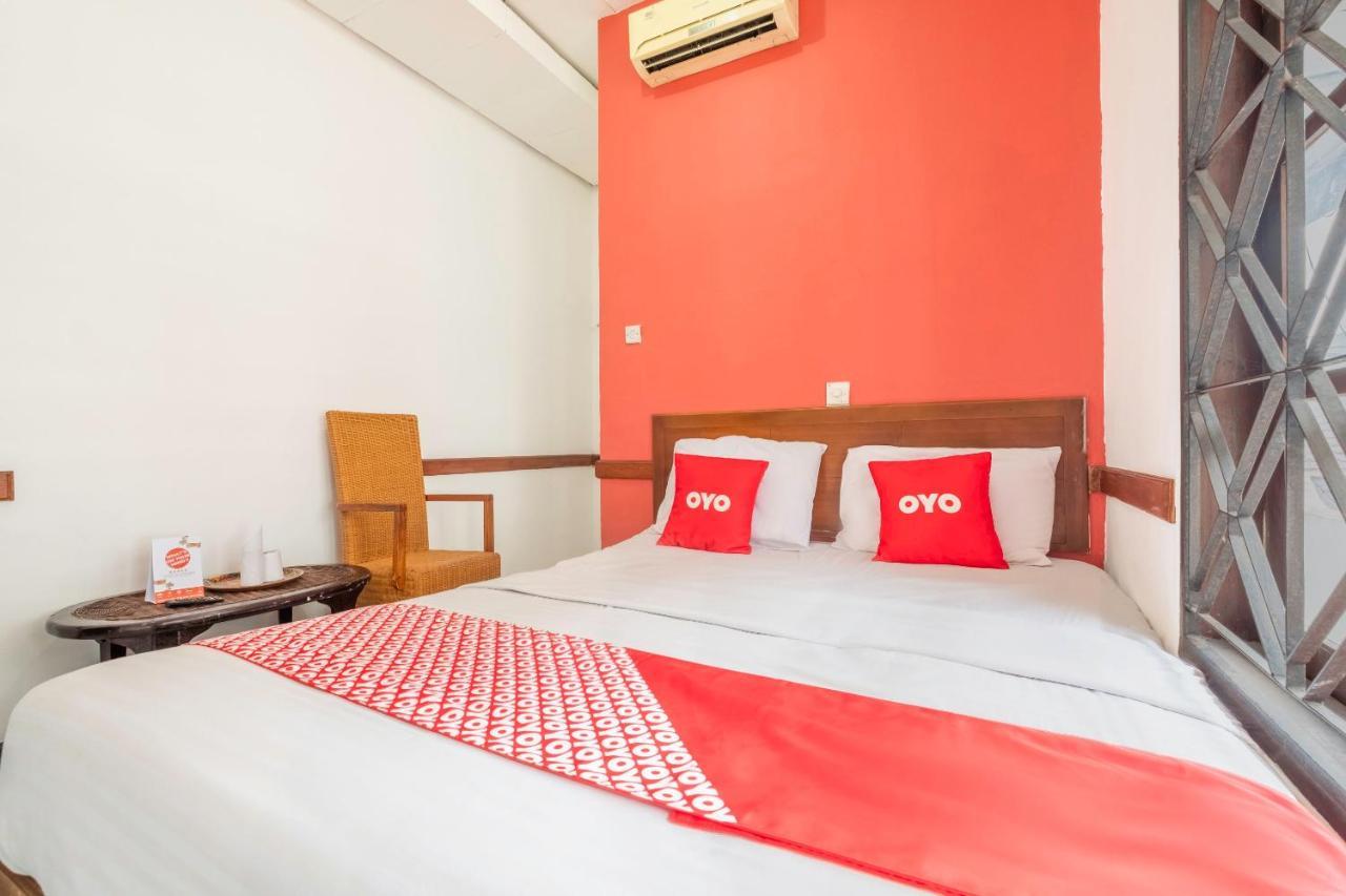 Oyo 1945 Hotel Bali Indah Bandung Luaran gambar