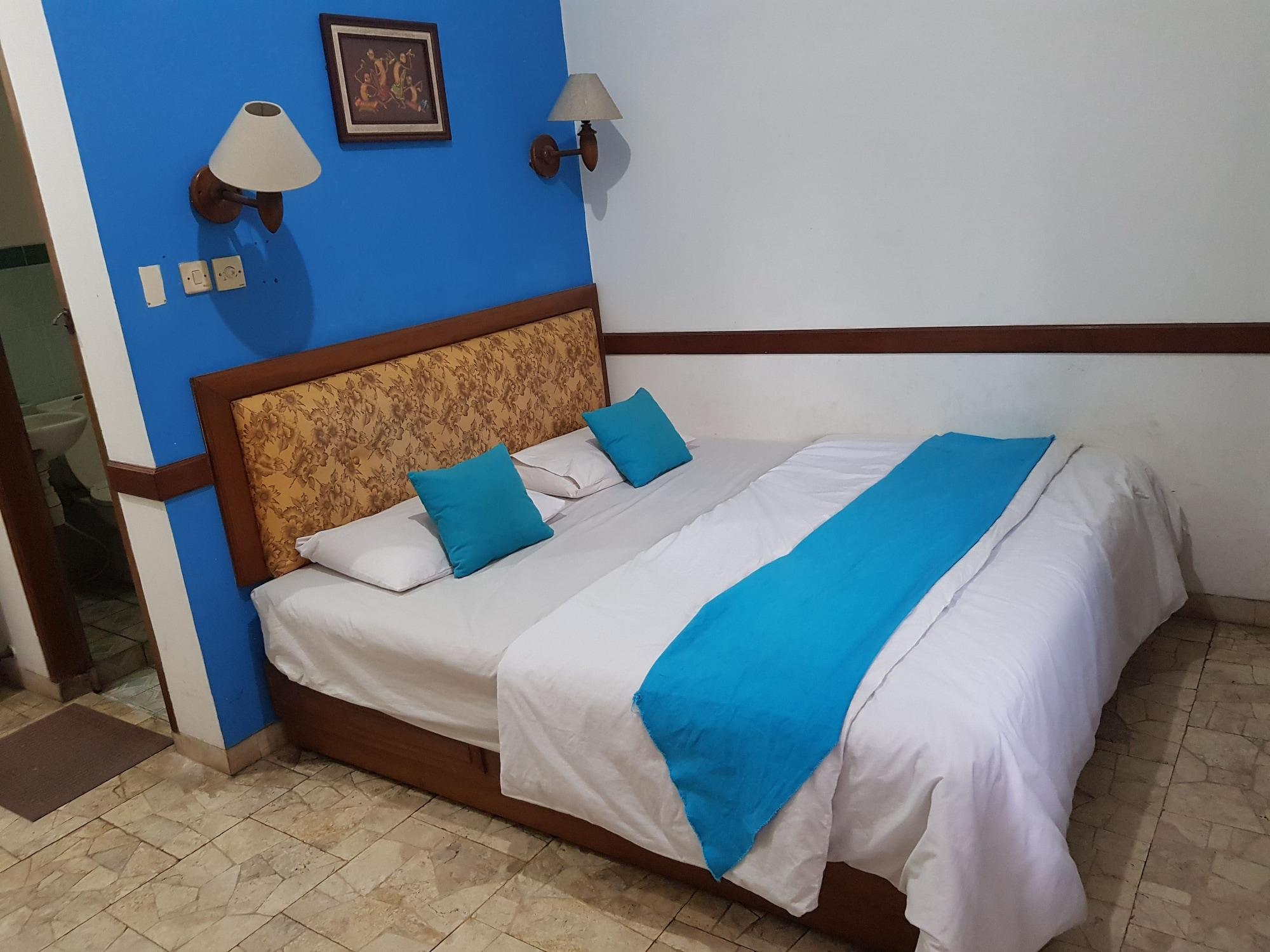 Oyo 1945 Hotel Bali Indah Bandung Luaran gambar